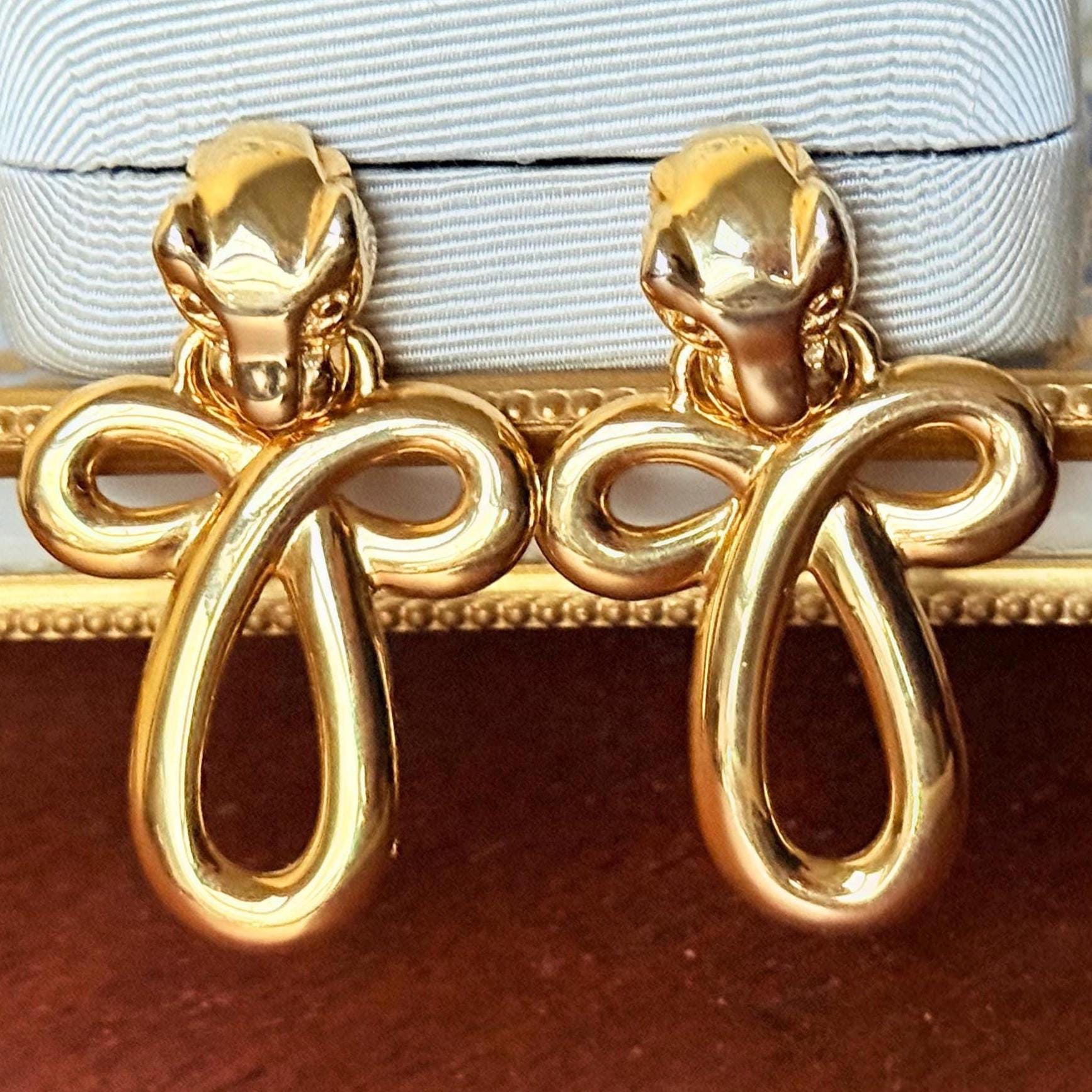 Vintage Anne Klein Panther Jewelry Set: Gold Brooch, Necklace