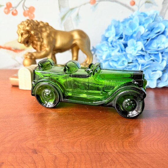 本日のみ、値下げ❕激レア❕　AVON ボトル　ジェダイカラー Vintage Avon Maxwell '23 Car Bottle: 1972 Deep Woods After Shave