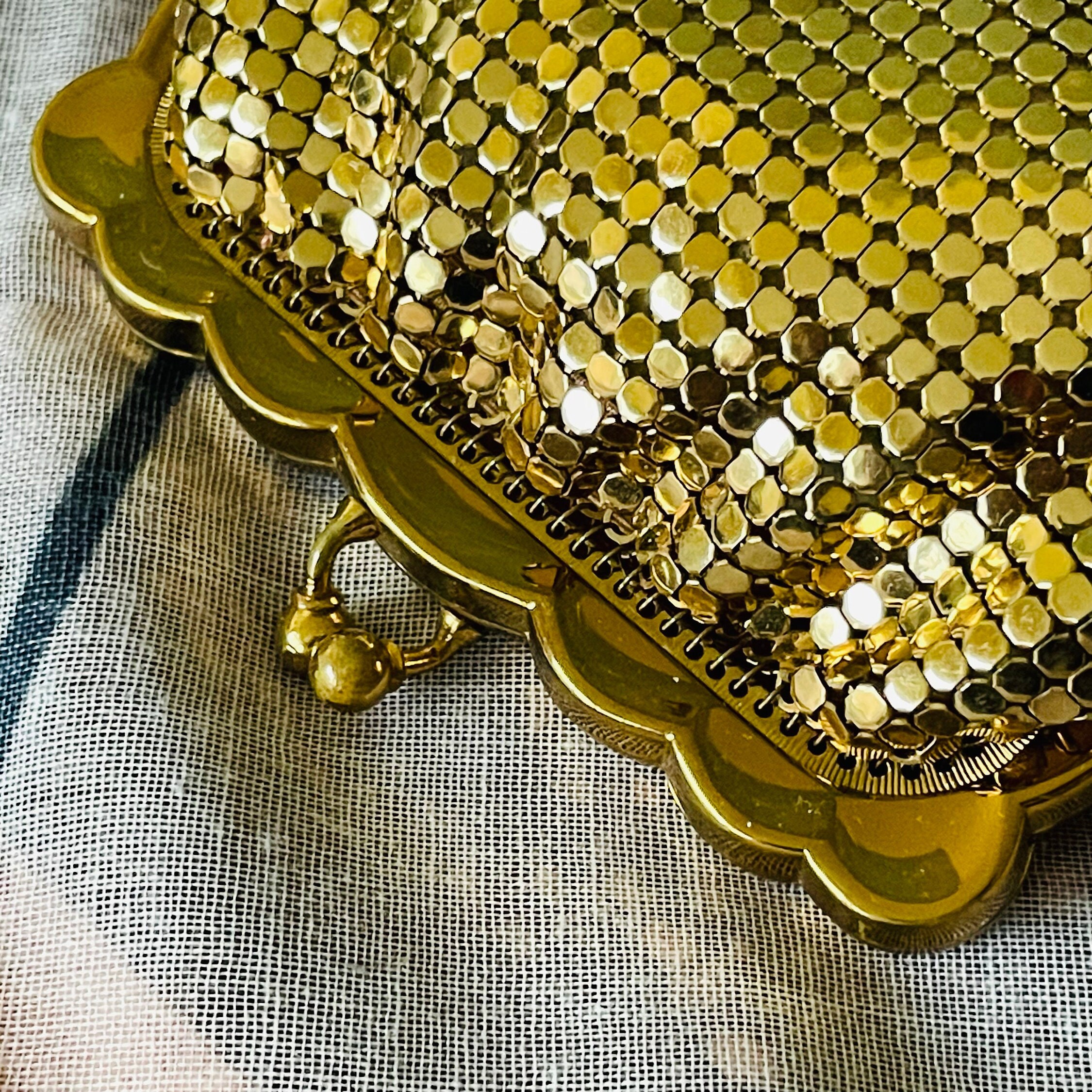 Vintage Whiting Davis Gold Mesh Coin Purse 1930 s