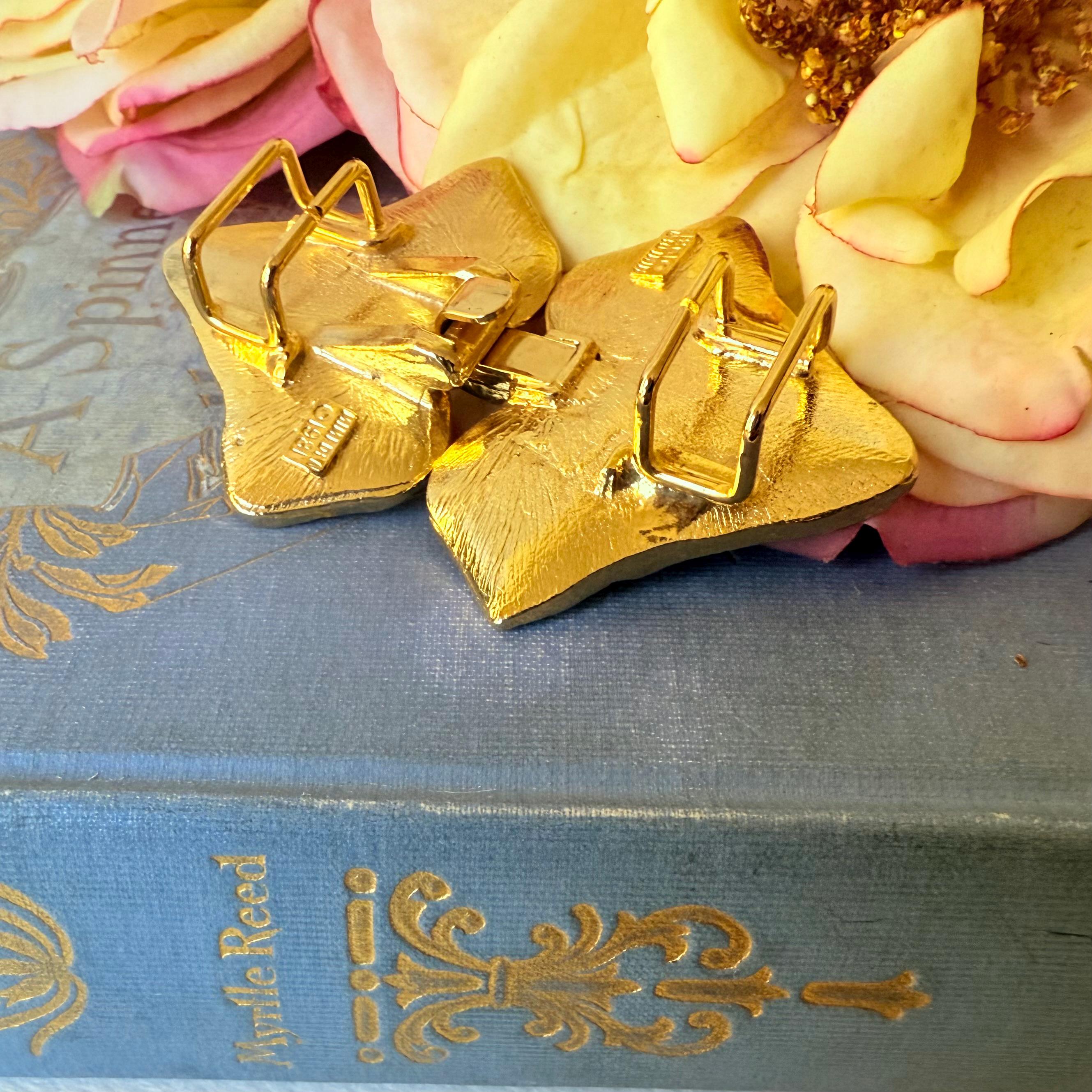Mimi Di N Gold Ivy Leaf Buckle | 1981 Sculptural Botanical  display picture 3