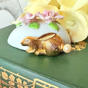 1980s Gold Bunny Rabbit Brooch with Pearl Tail | Textured Gold Bunny Pin | Vintage Animal Jewelry