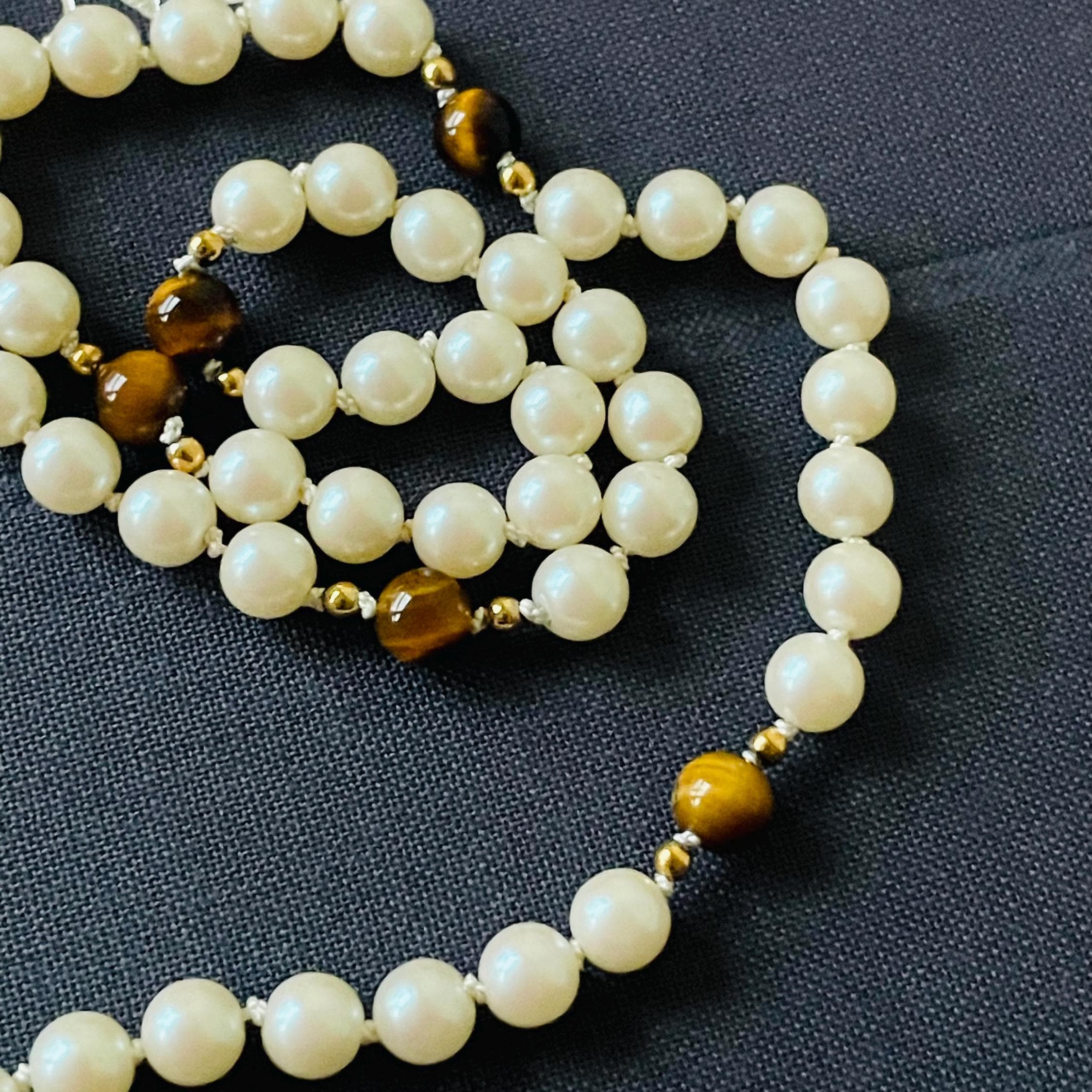 Vintage Hobe 1950s Pearl & Tiger's Eye Necklace | Hand
