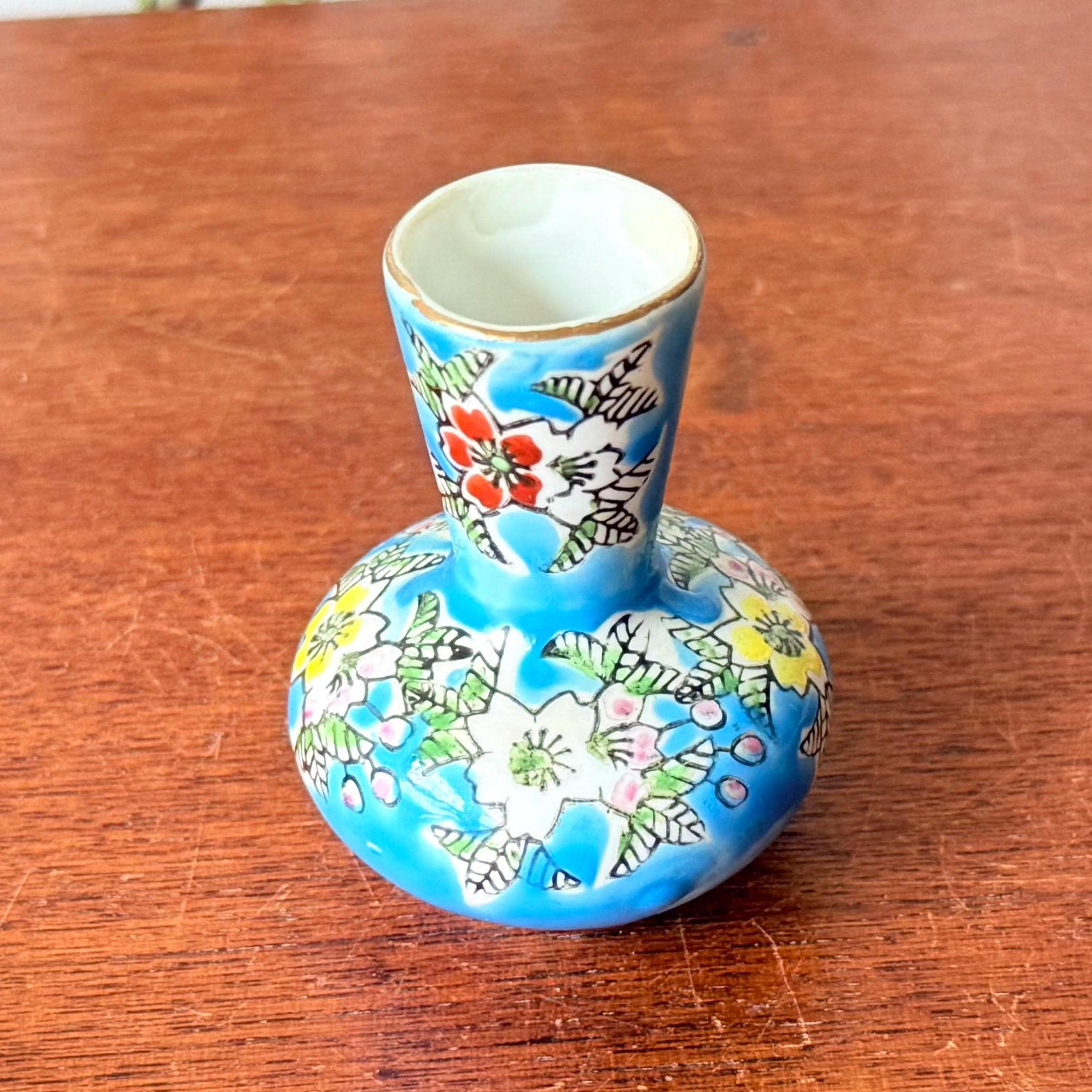 モナコ花瓶 Enesco Japan Miniature Vase: Hand-painted Blue Floral Porcelain