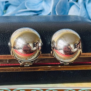 Pendientes de clip de botón de plata vintage de los años 50 / Joyería Bergere firmada / Regalo retro minimalista