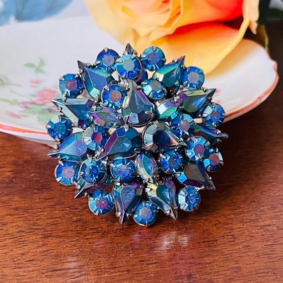 Broche épingle Fleur émaillée Bleu Gris Avec Cristaux AB - Métal Argenté