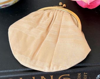Vintage 1950s Peach Silk Coin Purse with Mirror: Hand-Stitched Kiss Lock