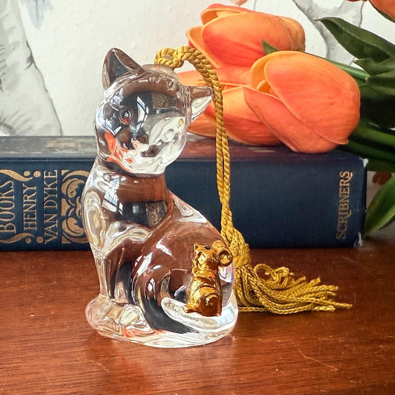 Adorno vintage de gato de cristal checo: Ratón dorado, coleccionable de los años 80 imagen 1