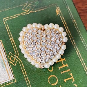 CINER サイナー ブローチ ハート ラインストーン ゴールド Ciner Heart Brooch - Etsy