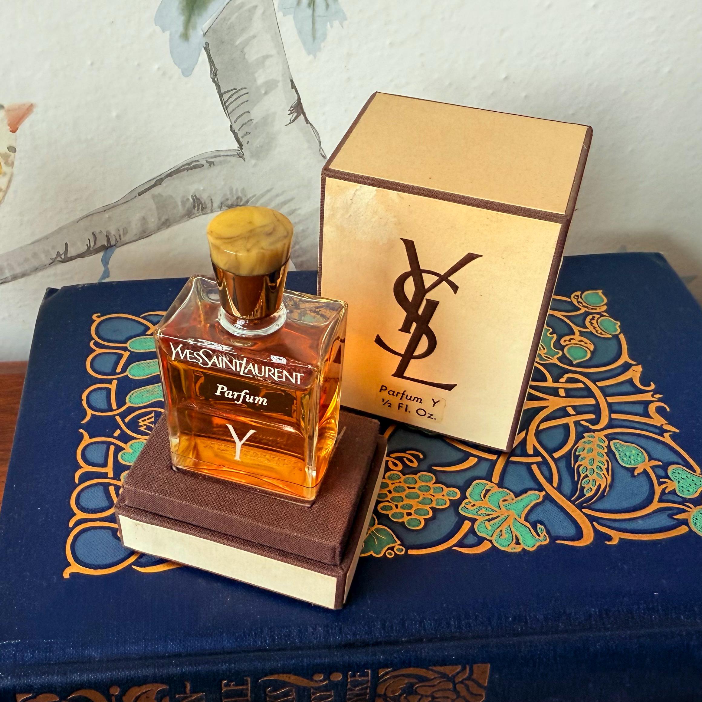 ? Vintage ?Yves ?Saint? Laurent? Yves Saint Laurent main image 4