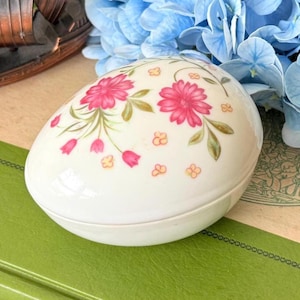 Vintage Lefton Floral Trinket Box: Magenta Porcelain Egg, Made in Japan