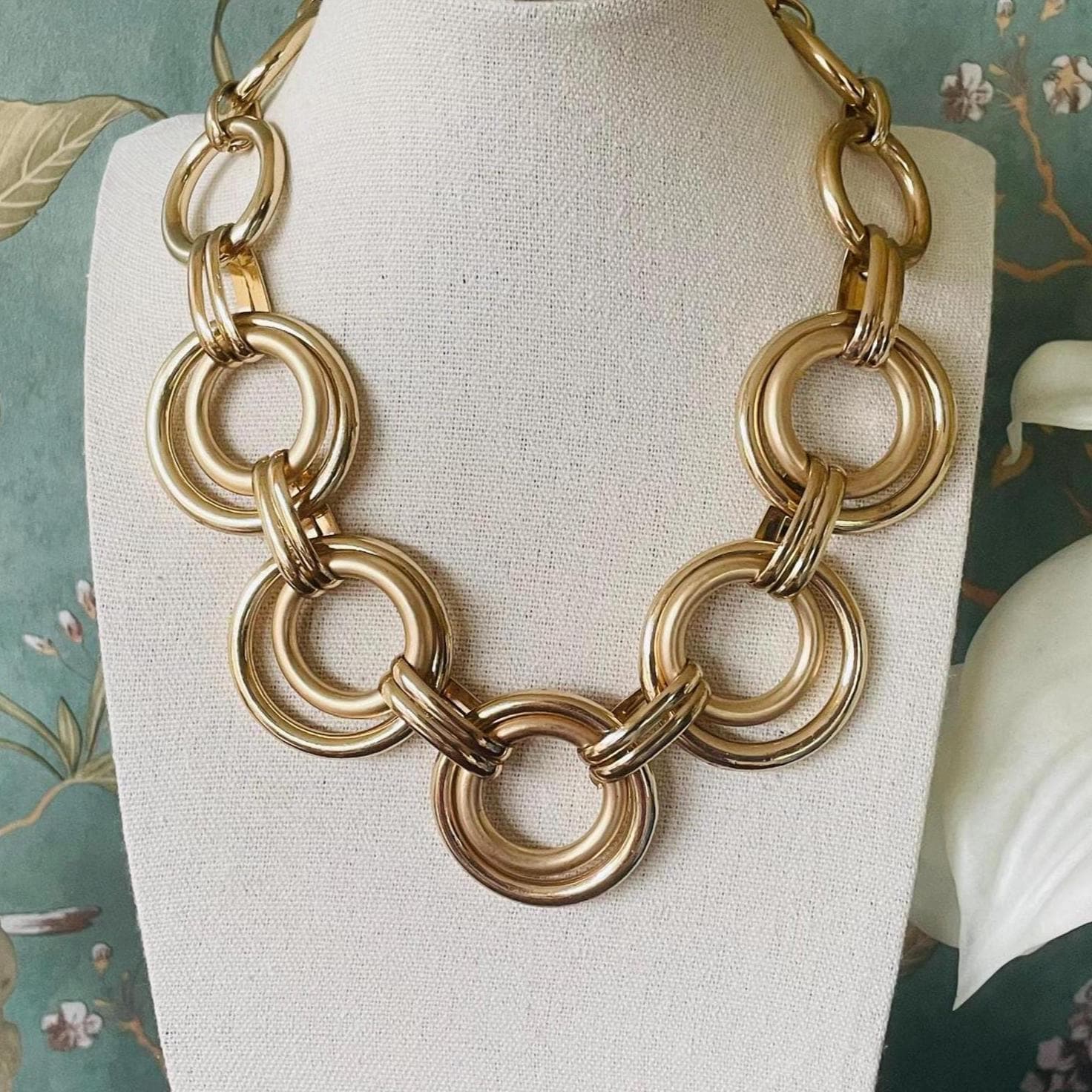 Vintage Saks Fifth Avenue Gold Link Necklace: 1970s Statement Jewelry - Etsy