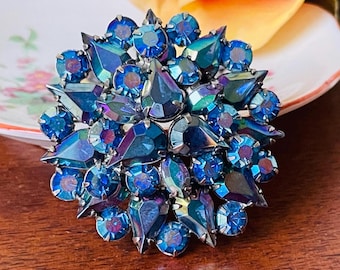 Juliana D&E Brooch: 1960s Sapphire AB Crystal Flower Pin