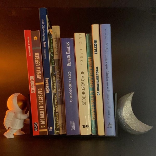 Astronaut Bookend. Cute for bookshelves and desks in the office or at home. Celestial. Bookworms.