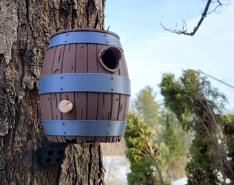 Barrel Birdhouse