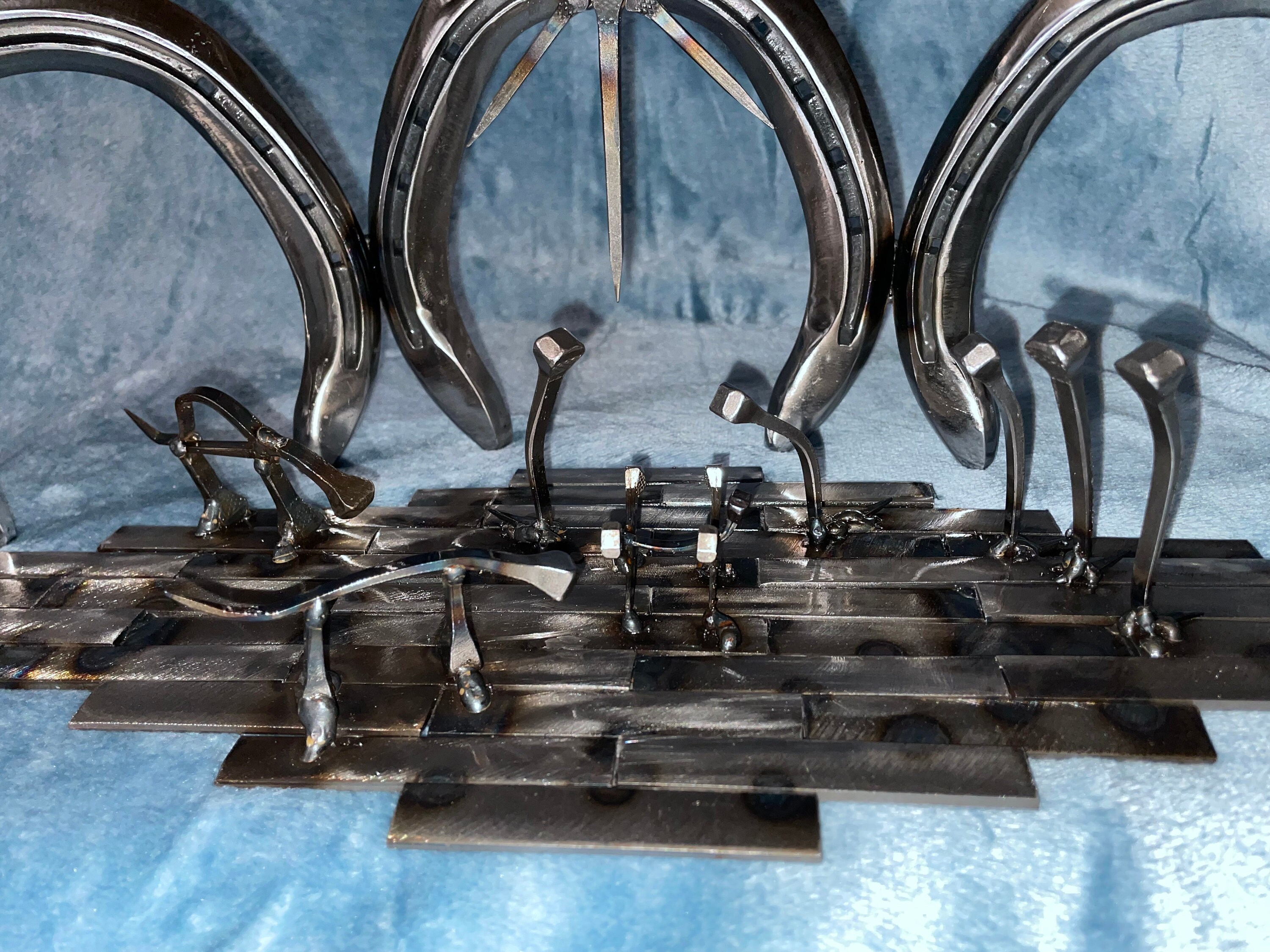 Horseshoe Star Nails – Cast Iron 2 1/8" Rustic Brown Decor (Pack Of 12)