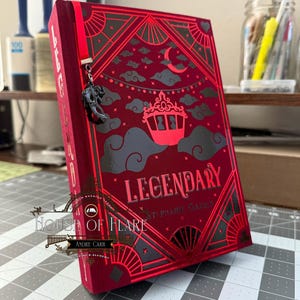 Legendary – Maroon Illusionist Edition | Custom | Rebound