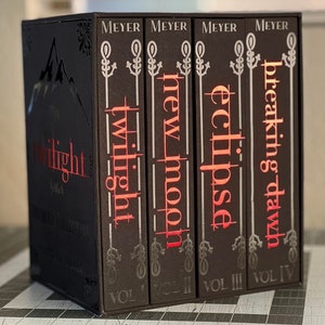 The Twilight Saga Obsidian Collection (NO SLIPCASE) by Stephenie Meyer Rebound Rebind