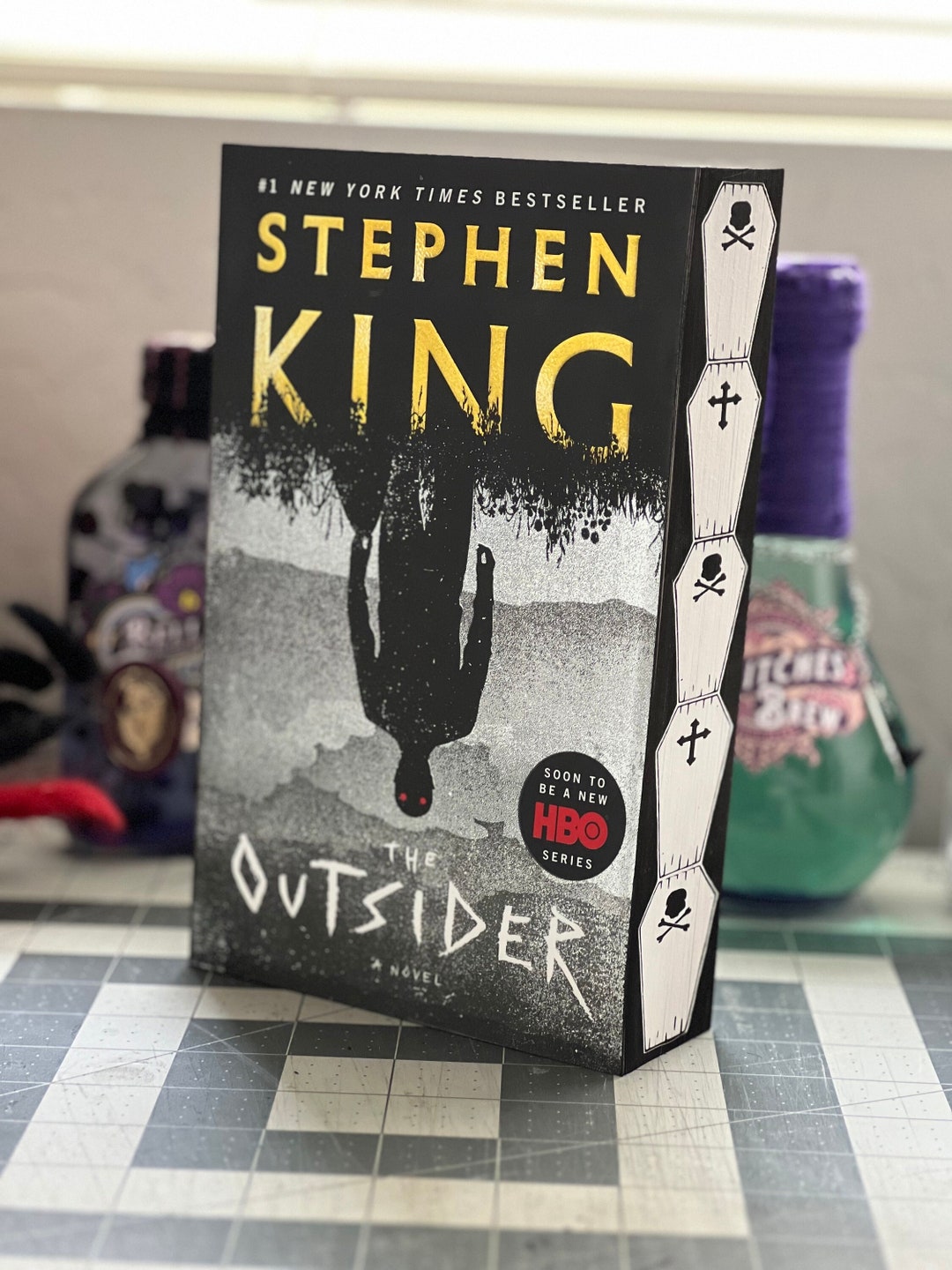 The Outsider: The No.1 Sunday Times Bestseller: King