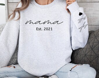 Custom Mama Crewneck Sweatshirt with Names and Date on Sleeve, New Mom, Gifts for Her, Christmas Gift for Mom