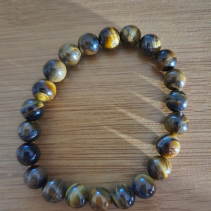Tiger eye beaded bracelet