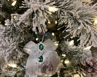 Shabby Chic Silver/Green Christmas ornaments 3" Set of 9.