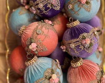 Vintage Velvet Victorian-style set of six Christmas ornaments with Gold embroidery trimming set of six. 2089