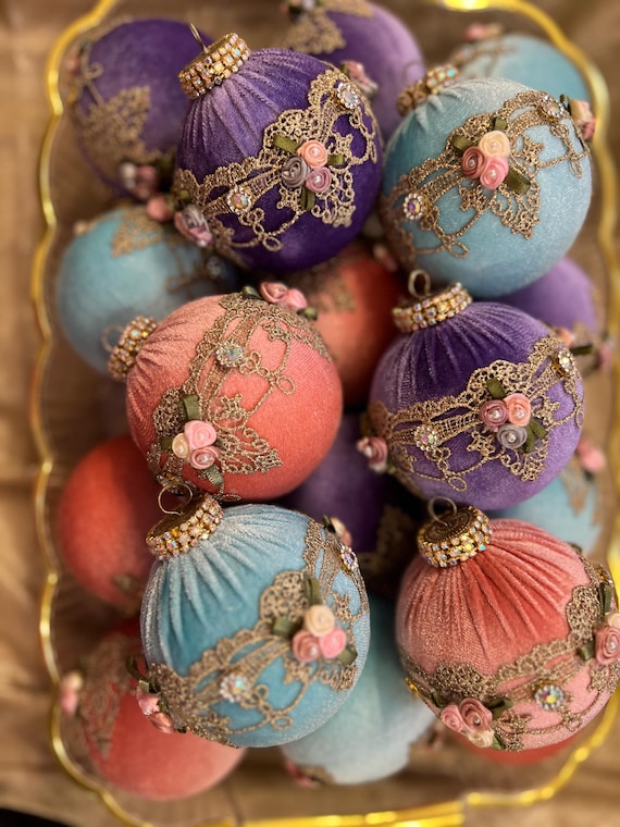 Vintage Velvet Victorian-style set of six Christmas ornaments with Gold embroidery trimming set of six. 2089