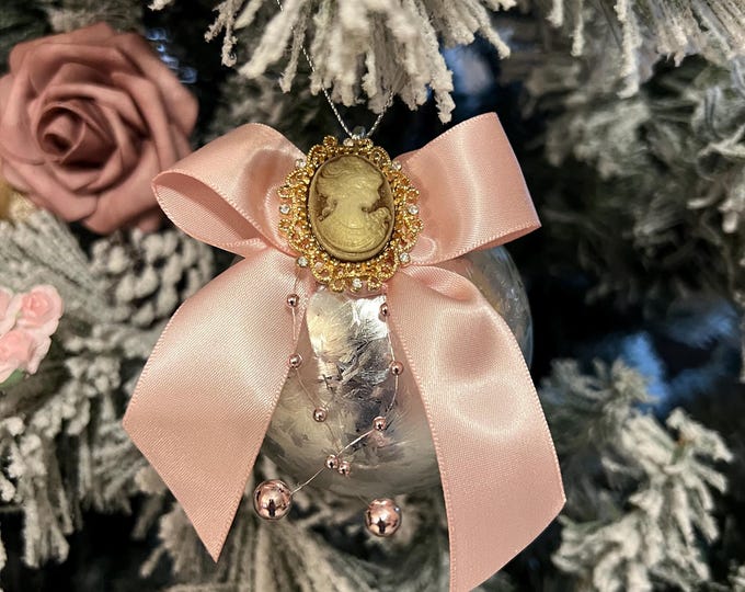 Shabby Chic Victorian Cameo set of 6 Silver/Pink Christmas ornaments.