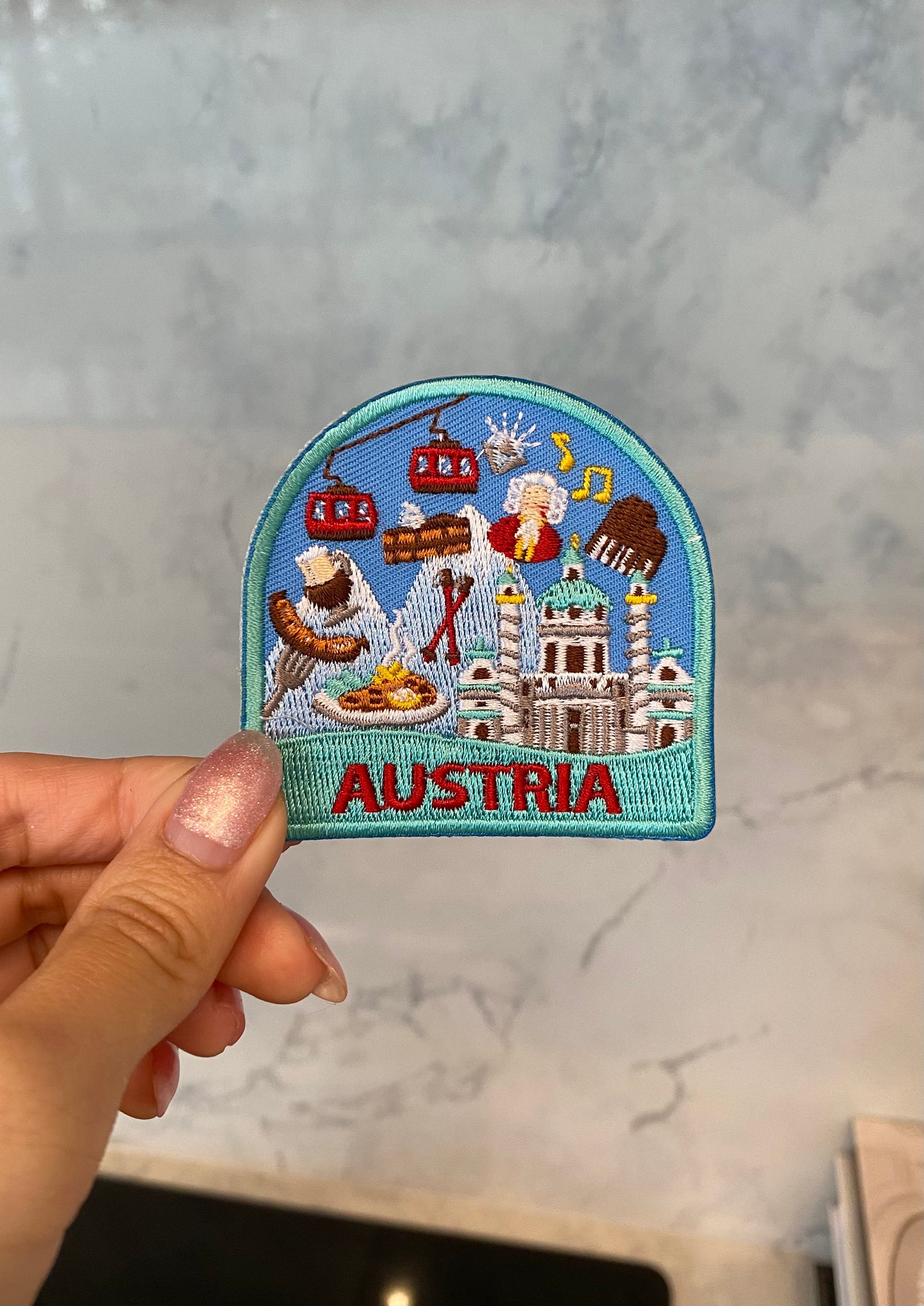 Patch Scudetti Bandiere Europa Ricamate Termoadesive made in Italy 5,5x6,5 cm