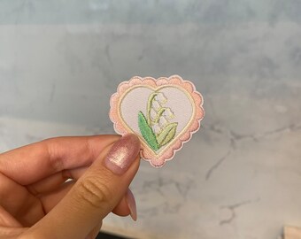 Flower in Light Pink Heart Embroidery Patch - Iron On, Sew On