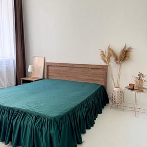 Natural 100 % cotton BedSkirt/Ruffled bed skirt/Bed skirt Queen,King,Full,Twin and custome size avaible