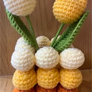 Hand Knit Tulip Bouquet Rubik&#39;s Cube Arrangement Woolen Flower Crochet for Girlfriend Homemade Gift