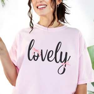 Lovely coquette crewneck shirt, girls pink bow shirt, gifts for her, coquette clothing birthday gift for her