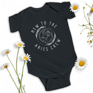 Simpatico vestito da bambino Ariete di Little Ram, novità per la squadra dell'Ariete, body neonato in un unico pezzo, miglior regalo per la mamma amante dell'astrologia, doccia con segni zodiacali