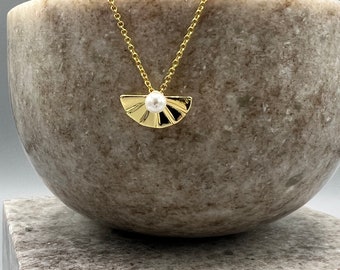 Calypso Necklace