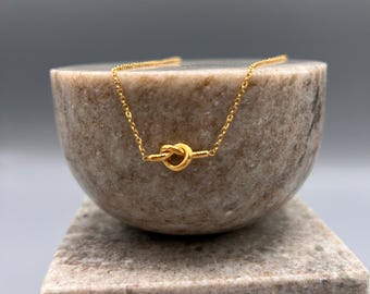 Constance Necklace