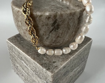 Cordelia Necklace