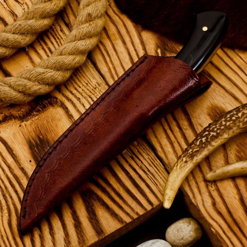 Premium D2 Steel Skinning Knife for Hunters main image 1