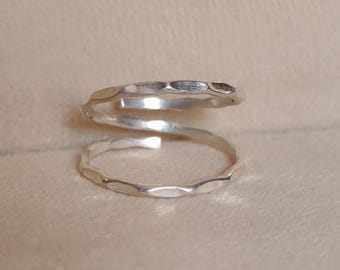Sterling Silver Bypass Ring: Adjustable Minimalist Thumb Ring