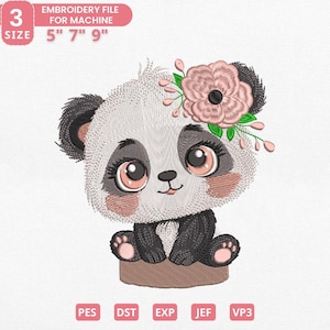 Puede incluir: Diseño bordado de un lindo oso panda con una corona de flores rosas. El diseño está disponible en tamaños de 5", 7" y 9". Los formatos de archivo incluyen PES, DST, EXP, JEF y VP3.