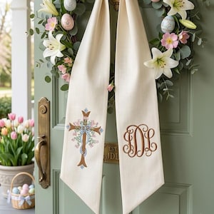 Wzór haftu krzyżykowego na Wielkanoc | Kwiatowy krzyż religijny z niebieską kokardą | Cyfrowy plik haftu maszynowego z wiarą chrześcijańską