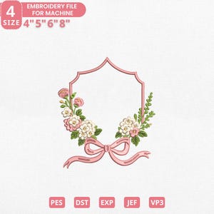 Puede incluir: Un diseño de archivo de bordado rosa con una corona floral y un lazo de cinta, enmarcado por un borde rosa. El texto en la parte superior dice "EMBROIDERY FILE FOR MACHINE" y "SIZE 4" 5" 6" 8". Los tipos de archivo incluyen PES, DST, EXP, JEF y VP3. Medidas: 10, 13, 15 y 20 cm.