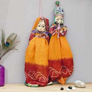 Set di marionette indiane fatte a mano in stoffa e legno con abbellimenti in filo colorato, set da 2 pezzi