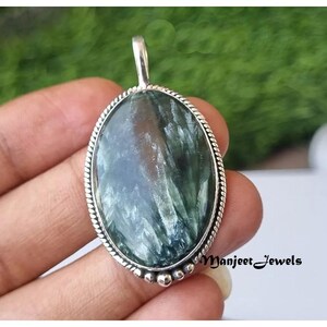 Seraphinite Pendant, Charm Pendant, Solid 925 Silver Pendant, Natural Seraphinite, Women Pendant, Oval Stone Pendant, Designer Pendant