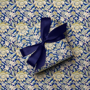 William Morris Sunflowers Wrapping Paper Navy Floral Wrapping Paper Vintage Christmas Gift Wrapping Blue Holiday Gift Wrap Vintage Hanukkah