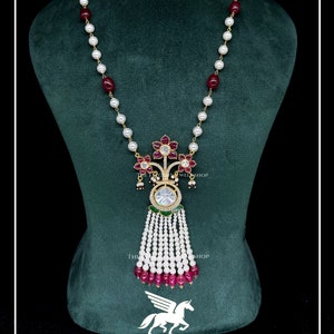 Zilveren Moissanite Polki Ruby kleur hanger, kwast hanger, Indiase traditionele sieraden, Moissanite Polki ketting, natuurlijke parels hanger