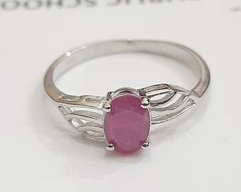 Minimalistischer Rubin Sterling Silber Ring, Handgemachter Edelstein Schmuck