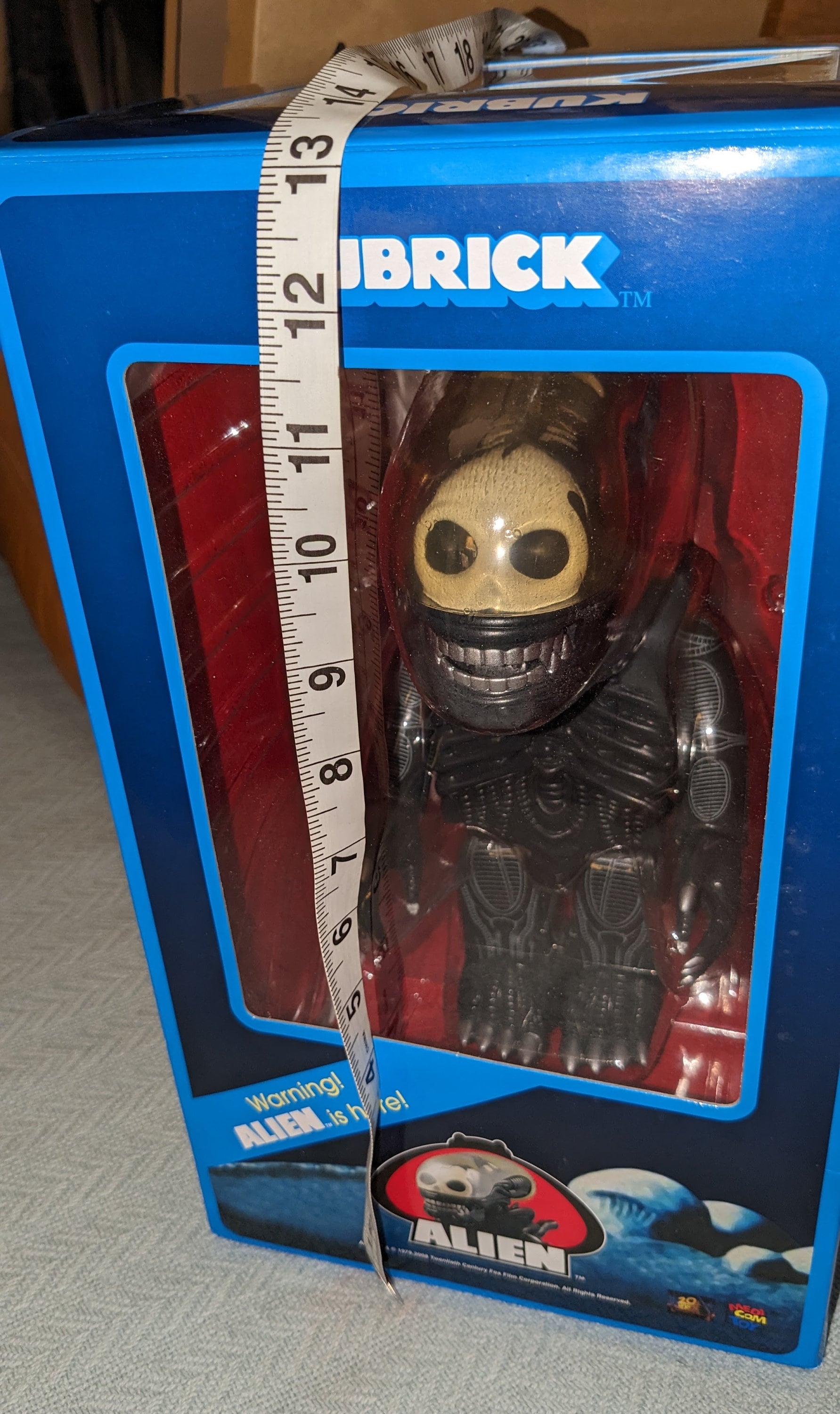 Alien BIG CHAP Medicom Kubrick 400% Rare MIB Never Removed Alien BIG CHAP Medicom Kubrick 400% Rare MIB Never Removed