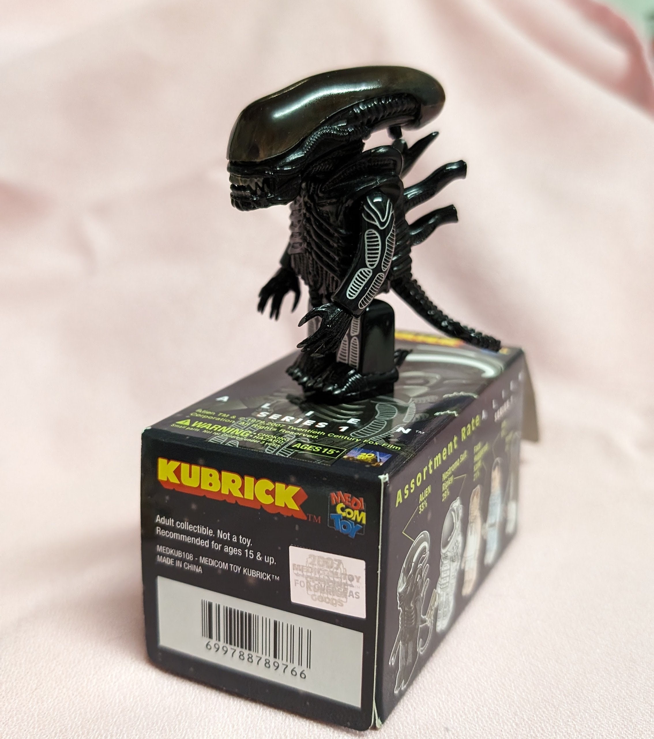 Medicom Toy Kubrick Aliens Set - Limited Edition 5-Figure