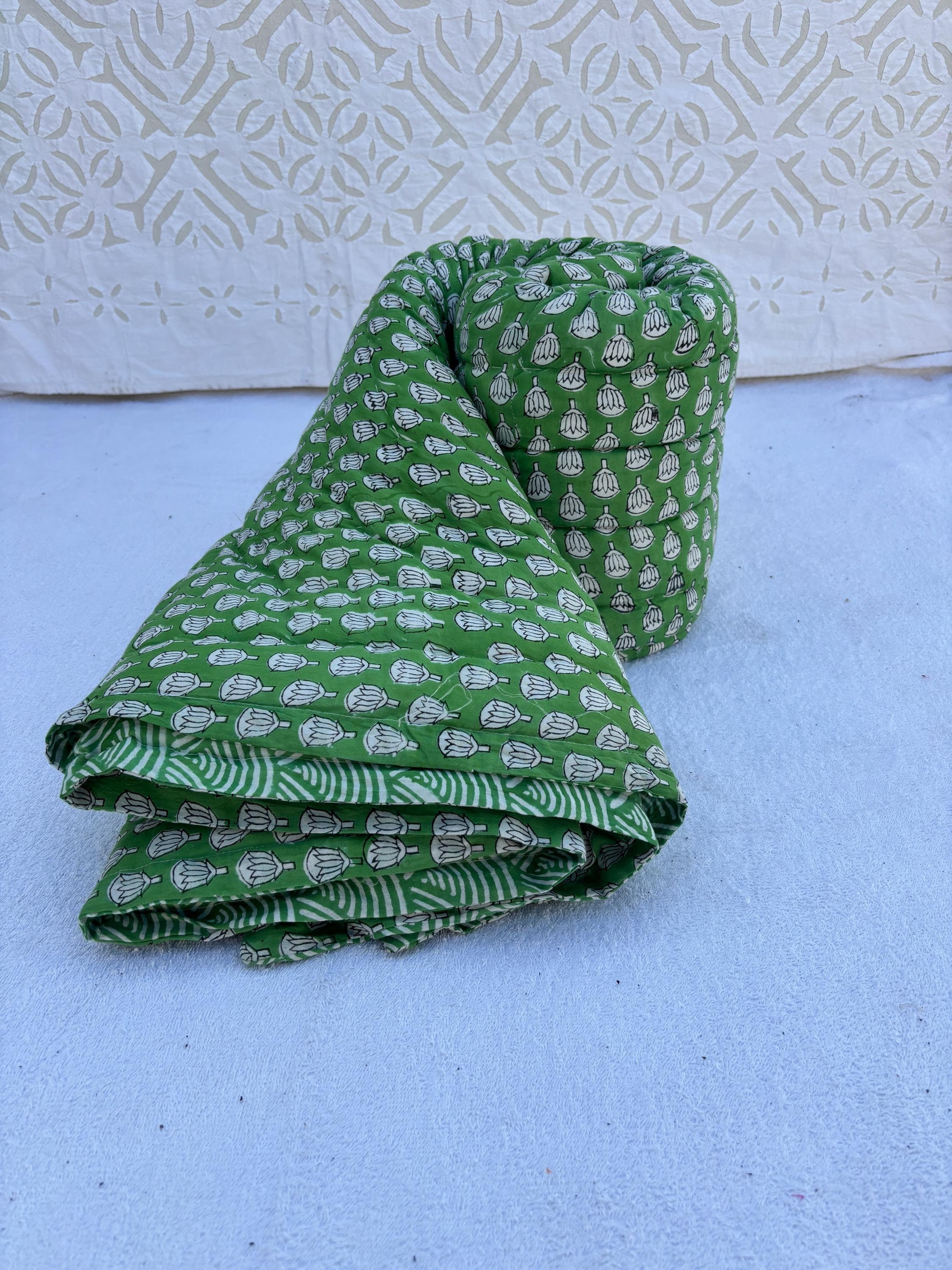 Anokhi quilt - Etsy 日本